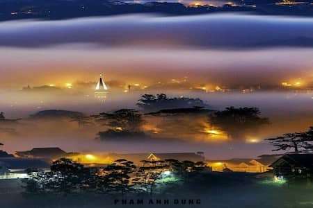 The attraction of Da Lat city at night