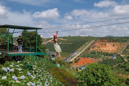Thien Minh Dalat - Bungee jump experience