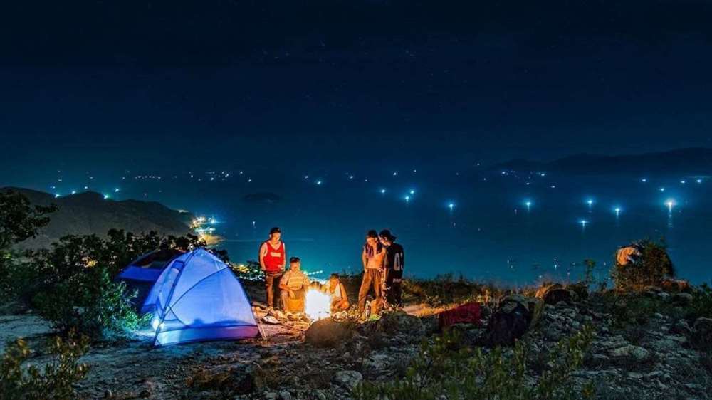 camping on Thien Phuc Duc hill