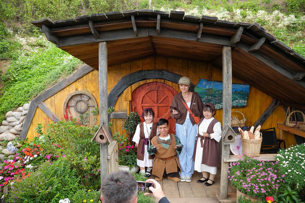Hobbit Land of Vietnam
