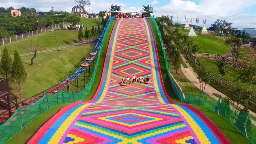 rainbow slide dalat, vietnam